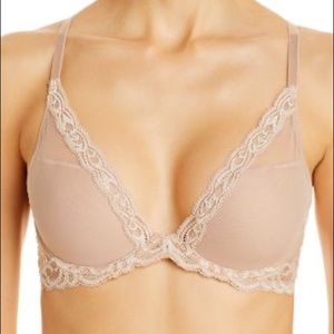 Natori feathers contour plunge bra